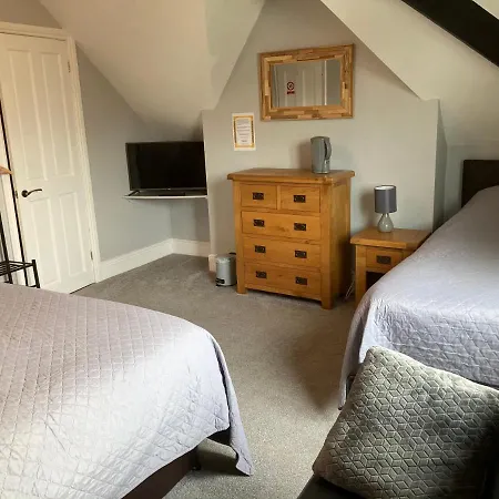 Rivington House Only 4* ウィットビー